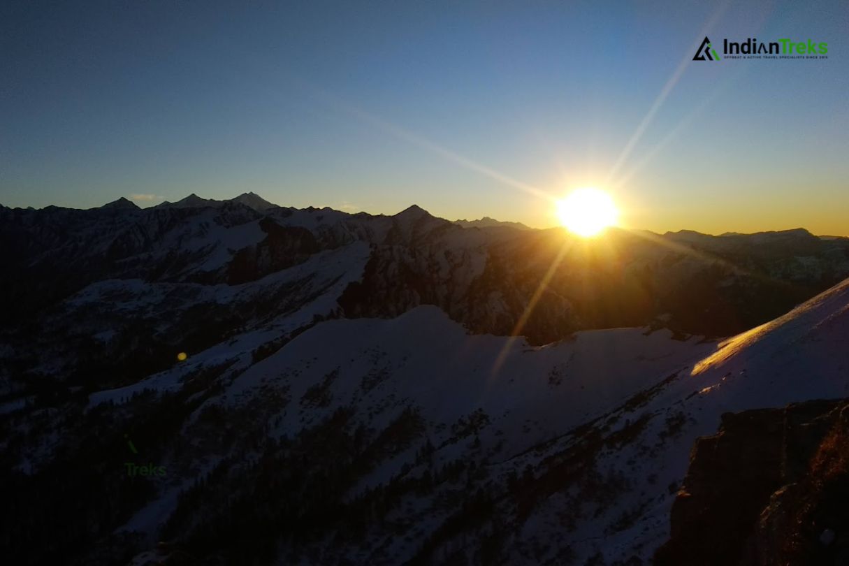 Himalayan Sunrise Kedarkantha