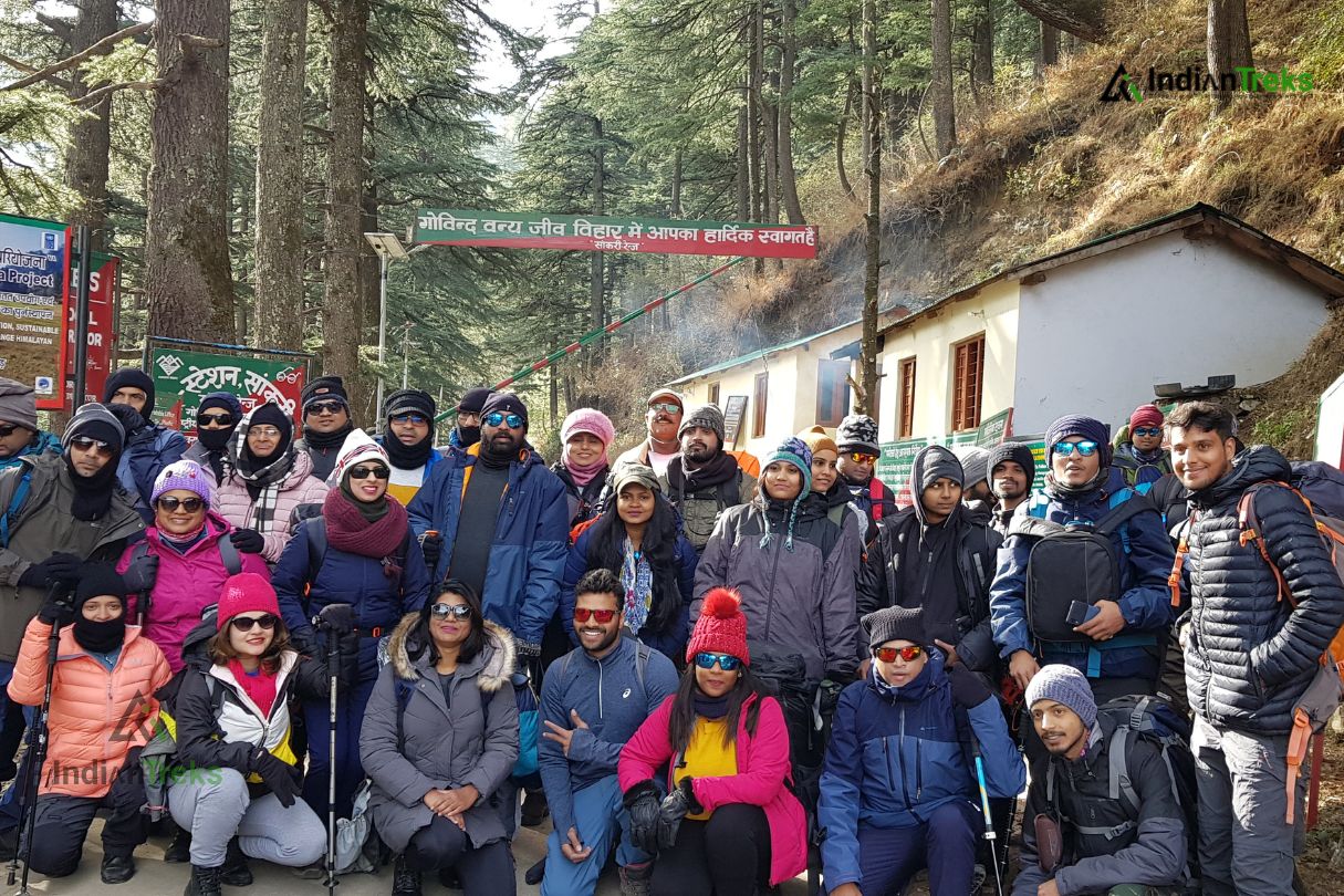 Winter Trek Group Photo Kedarkantha