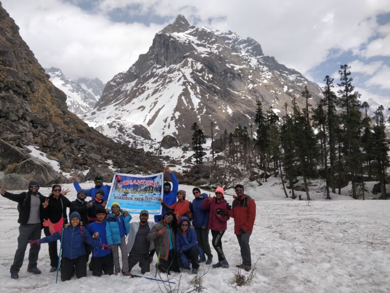 Read more about the article Har Ki Dun Trek – Explore The Valley Of Shiva